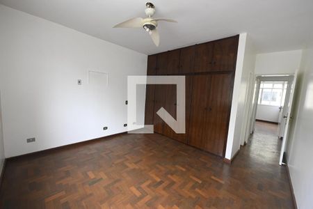 Apartamento à venda com 198m², 4 quartos e 2 vagas Apartamento à venda com 198m², 4 quartos e 2 vagasQuarto 4
