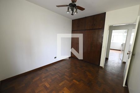 Apartamento à venda com 198m², 4 quartos e 2 vagas Apartamento à venda com 198m², 4 quartos e 2 vagasQuarto 2