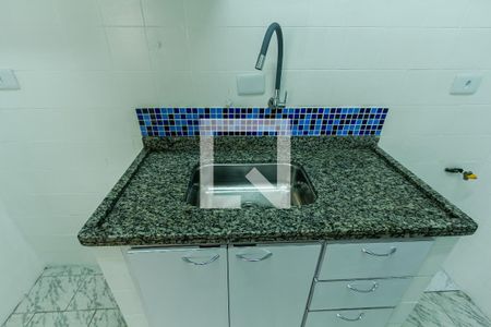 Cozinha de apartamento para alugar com 1 quarto, 34m² em Vila Uberabinha, São Paulo