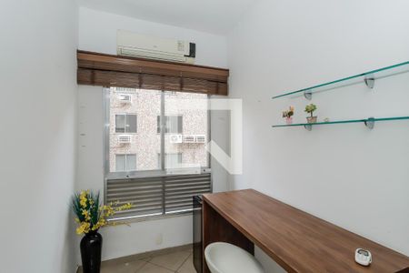 Sala de apartamento para alugar com 3 quartos, 71m² em Copacabana, Rio de Janeiro