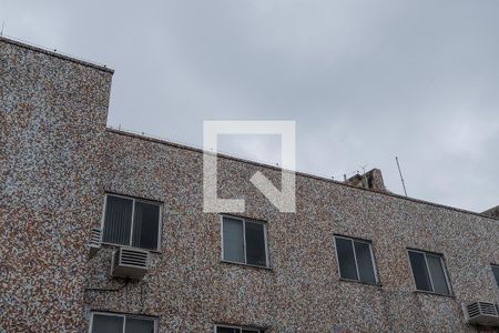 Vista  de apartamento para alugar com 3 quartos, 71m² em Copacabana, Rio de Janeiro