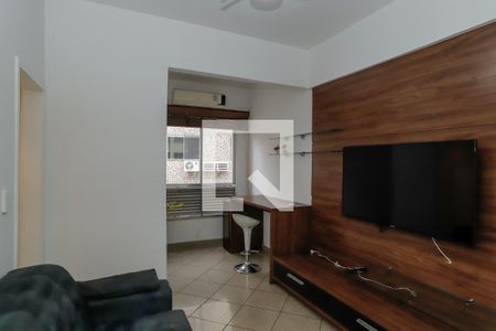 Sala de apartamento para alugar com 3 quartos, 71m² em Copacabana, Rio de Janeiro