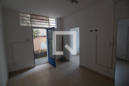 Sala de casa para alugar com 3 quartos, 250m² em Vila Cordeiro, São Paulo