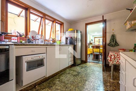 Casa à venda com 165m², 3 quartos e 2 vagasCozinha