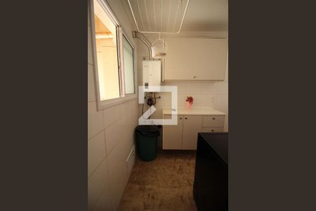 Apartamento para alugar com 241m², 4 quartos e 4 vagaslavanderia