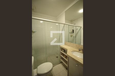 Apartamento para alugar com 241m², 4 quartos e 4 vagasBanheiro social