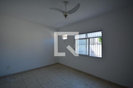 Casa à venda com 280m², 6 quartos e 3 vagasQuarto 2 suite