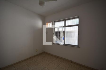 Quarto 1 de casa à venda com 6 quartos, 280m² em Brás de Pina, Rio de Janeiro