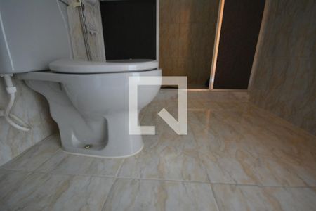 Casa à venda com 280m², 6 quartos e 3 vagasBanheiro da Suíte