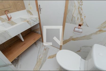 Casa de condomínio para alugar com 90m², 2 quartos e 2 vagasBanheiro Social