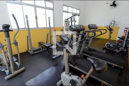 Casa de condomínio para alugar com 90m², 2 quartos e 2 vagasAcademia