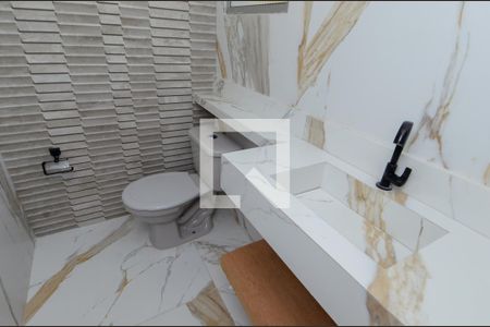 Casa de condomínio para alugar com 90m², 2 quartos e 2 vagasBanheiro da Suíte