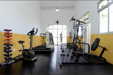 Casa de condomínio para alugar com 90m², 2 quartos e 2 vagasAcademia