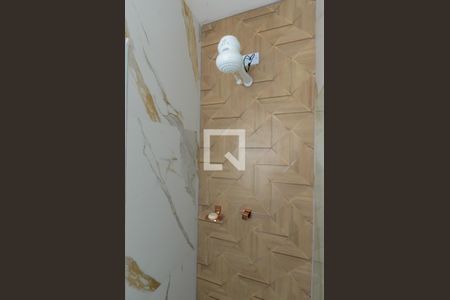 Casa de condomínio para alugar com 90m², 2 quartos e 2 vagasBanheiro Social