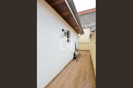 Casa de condomínio para alugar com 90m², 2 quartos e 2 vagasCorredor Lateral