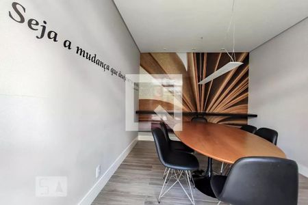 Apartamento para alugar com 103m², 3 quartos e 2 vagas Apartamento para alugar com 103m², 3 quartos e 2 vagasÁrea comum - Sala de Reunião