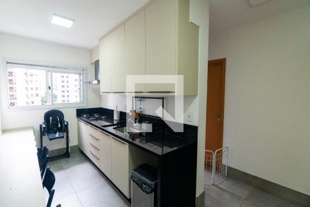 Apartamento para alugar com 103m², 3 quartos e 2 vagas Apartamento para alugar com 103m², 3 quartos e 2 vagasCozinha