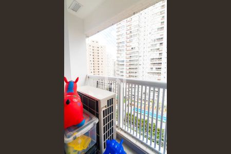 Apartamento para alugar com 103m², 3 quartos e 2 vagas Apartamento para alugar com 103m², 3 quartos e 2 vagasSacada do Quarto 1