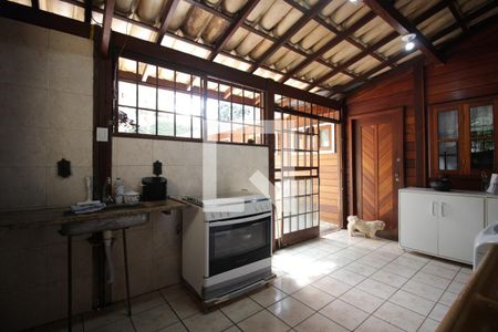 Casa à venda com 260m², 4 quartos e 5 vagasÁrea de Serviço