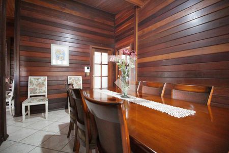 Casa à venda com 260m², 4 quartos e 5 vagasSala de Jantar