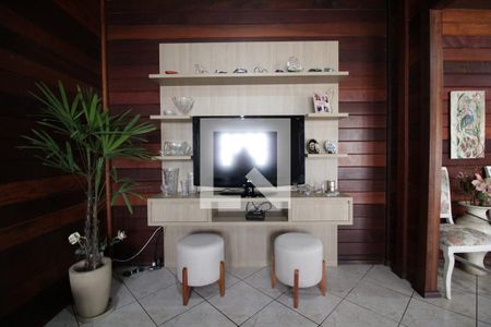 Sala de casa à venda com 4 quartos, 260m² em Garças, Belo Horizonte