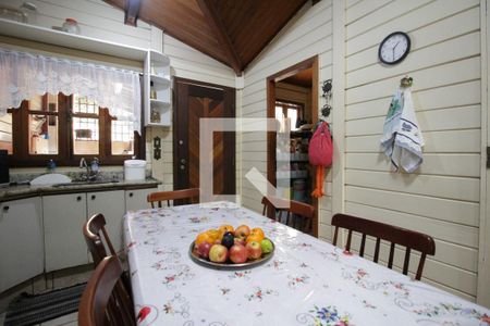 Casa à venda com 260m², 4 quartos e 5 vagasCozinha