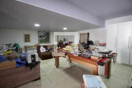 Casa à venda com 260m², 4 quartos e 5 vagasQuarto 