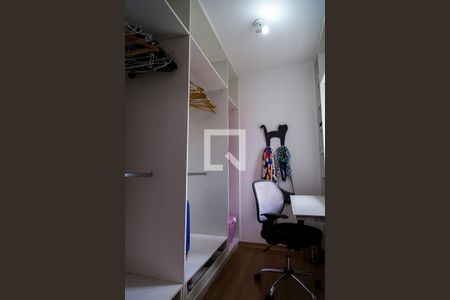 Apartamento para alugar com 57m², 1 quarto e 1 vagaCloset / Escritório