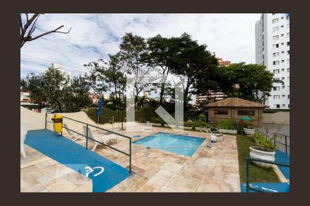 Apartamento para alugar com 57m², 1 quarto e 1 vagaPiscina