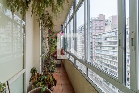 Apartamento para alugar com 141m², 2 quartos e sem vaga Apartamento para alugar com 141m², 2 quartos e sem vagaVaranda