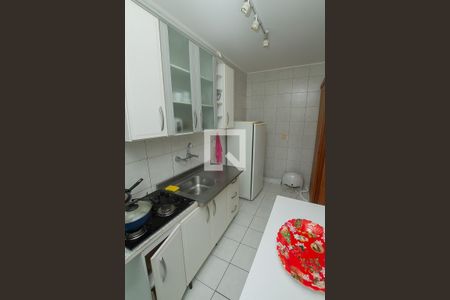 Apartamento à venda com 102m², 3 quartos e 2 vagasCozinha