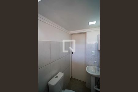 Banheiro de kitnet/studio para alugar com 1 quarto, 30m² em Jardim das Flores, Sorocaba