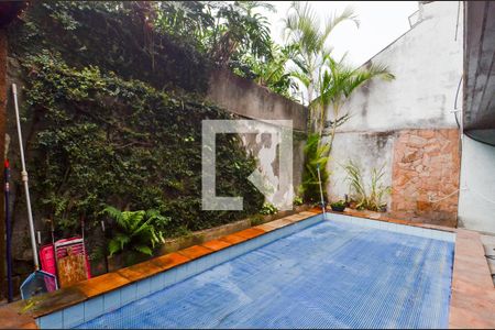 Casa à venda com 650m², 5 quartos e 6 vagasPiscina