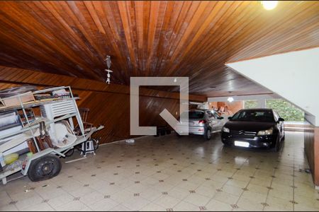 Casa à venda com 650m², 5 quartos e 6 vagasGaragem