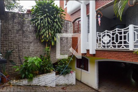 Casa à venda com 650m², 5 quartos e 6 vagasEntrada Garagem 