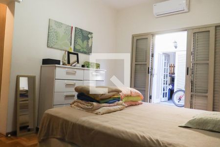 Suíte 1 de casa para alugar com 3 quartos, 250m² em Planalto Paulista, São Paulo