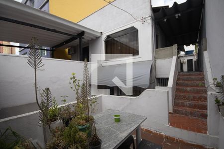 Casa de condomínio para alugar com 50m², 2 quartos e sem vagaVaranda