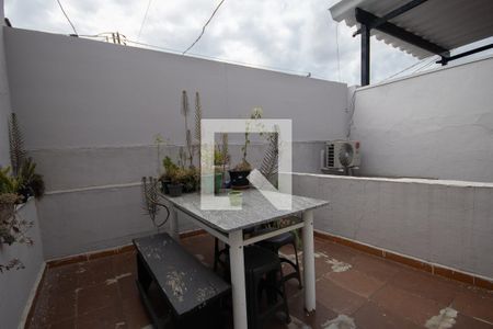 Casa de condomínio para alugar com 50m², 2 quartos e sem vagaVaranda