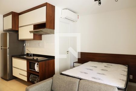 Sala/Quarto de kitnet/studio para alugar com 1 quarto, 26m² em Campos Elíseos, São Paulo