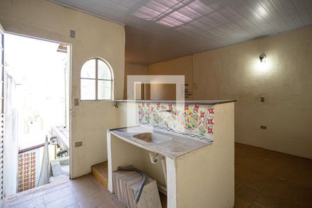 Casa à venda com 250m², 4 quartos e 2 vagas Casa à venda com 250m², 4 quartos e 2 vagasEdícula