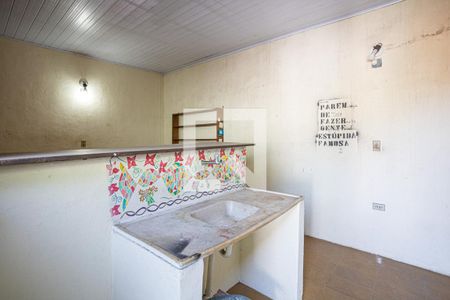 Casa à venda com 250m², 4 quartos e 2 vagas Casa à venda com 250m², 4 quartos e 2 vagasEdícula