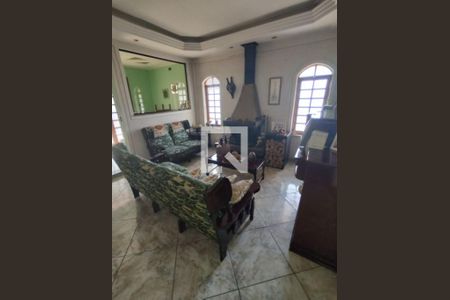 Casa à venda com 3 quartos, 337m² em Vila Ema, São Paulo