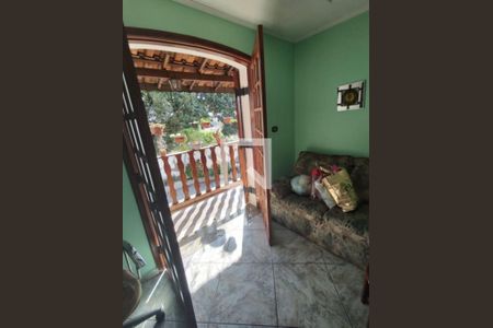 Casa à venda com 3 quartos, 337m² em Vila Ema, São Paulo