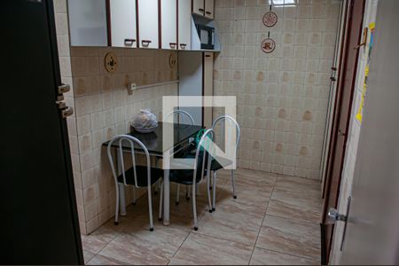 Apartamento à venda com 100m², 3 quartos e 1 vagacozinha e area de serviço