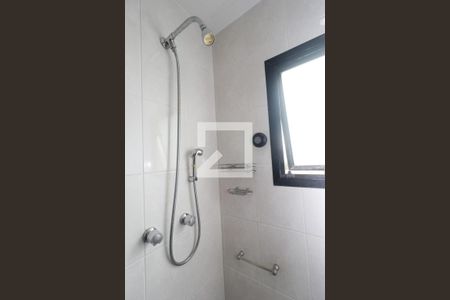 Apartamento à venda com 95m², 3 quartos e 3 vagasDetalhe banheiro