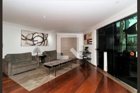 Apartamento à venda com 95m², 3 quartos e 3 vagasHall social