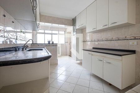 Apartamento para alugar com 89m², 2 quartos e 2 vagasCozinha