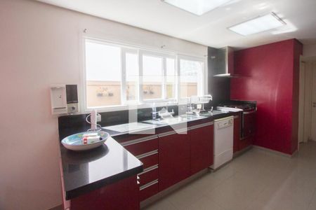 Casa à venda com 450m², 4 quartos e 4 vagasCozinha