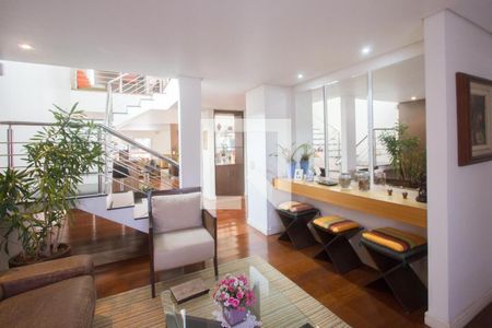Hall de casa à venda com 4 quartos, 450m² em Santo Amaro, São Paulo