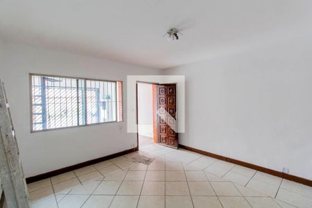 Casa à venda com 136m², 2 quartos e 1 vagaSala 